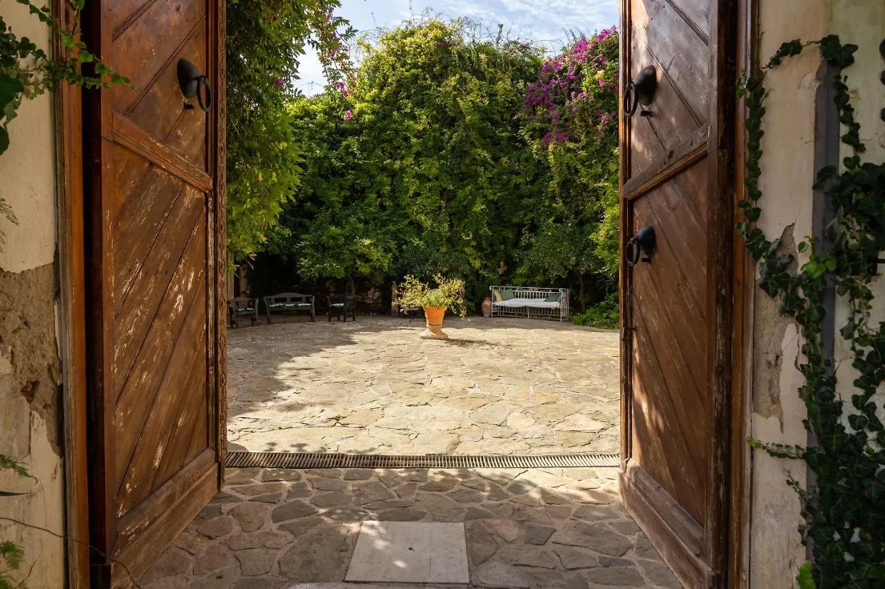 Tenuta Donna Vittoria - Mandarino Trapani Italy